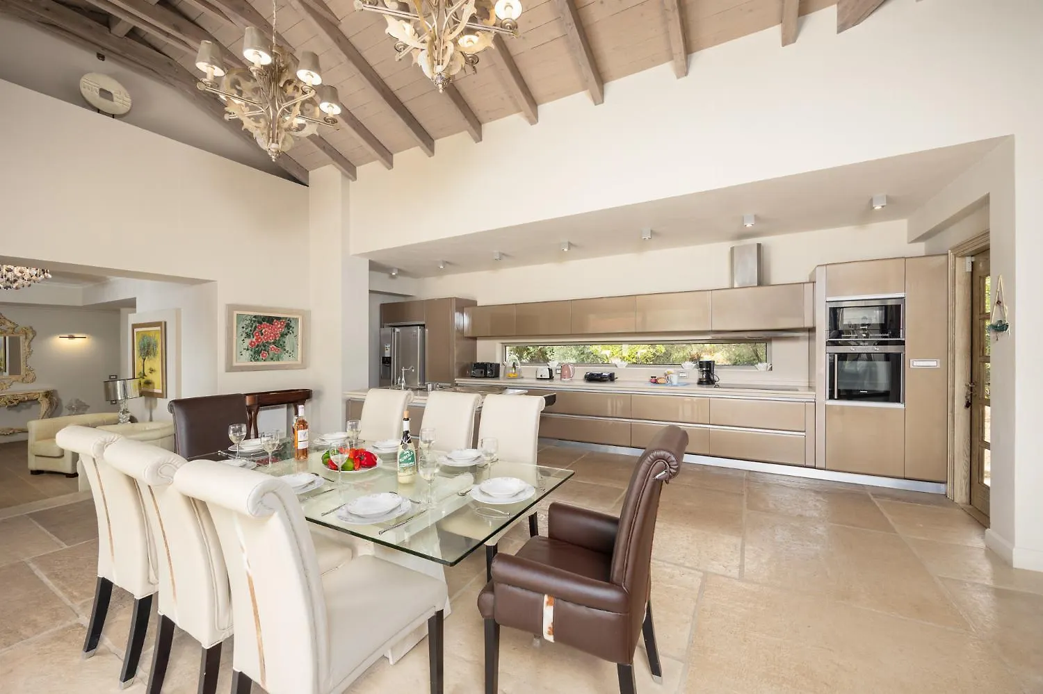 Villa Pomegranate Tree Katelios